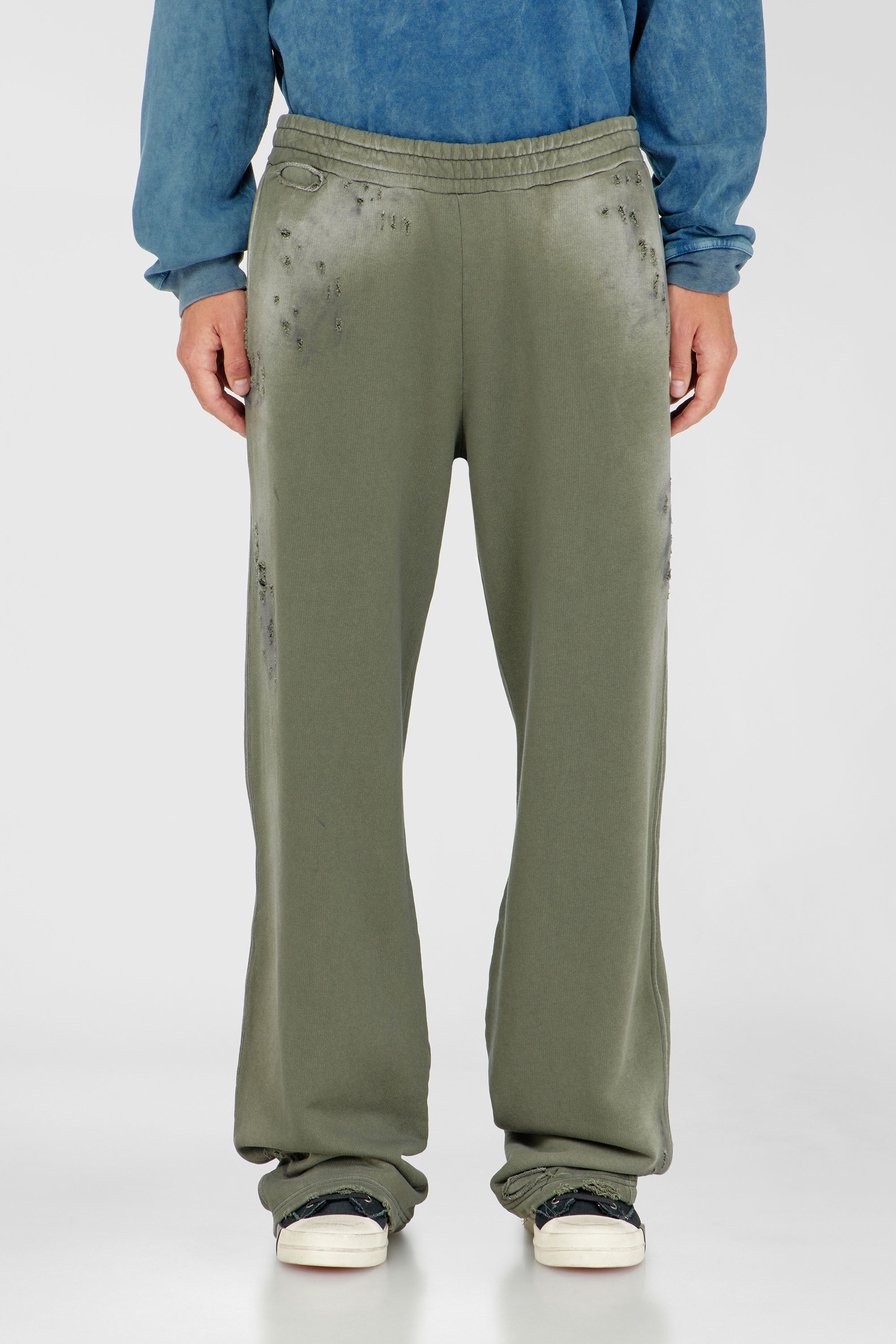 Diesel - P-KEITH, Man's Cotton sweatpants with destroyed effect in Military Green - 1