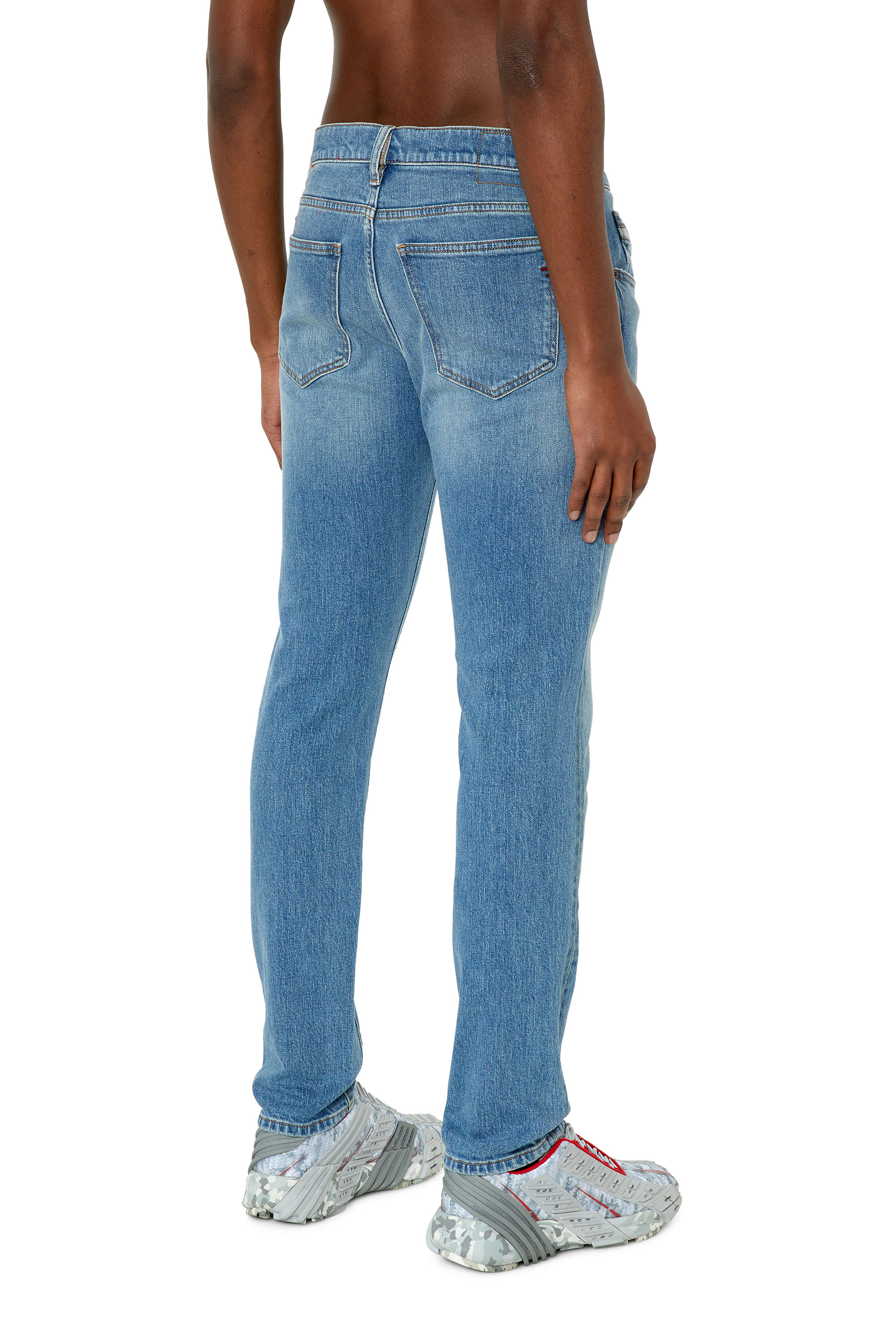 Diesel - Slim Jeans 2019 D-Strukt 007L3, Light Blue - Image 3