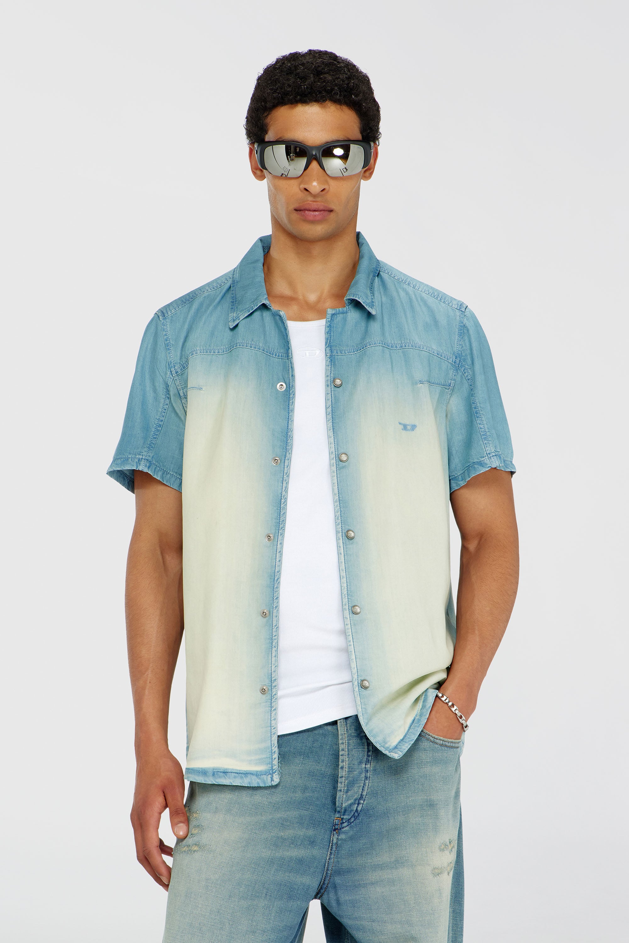 Diesel - D-CLARIVO-S, Man's Short-sleeve shirt in fluid overdyed denim in Light Blue - 1