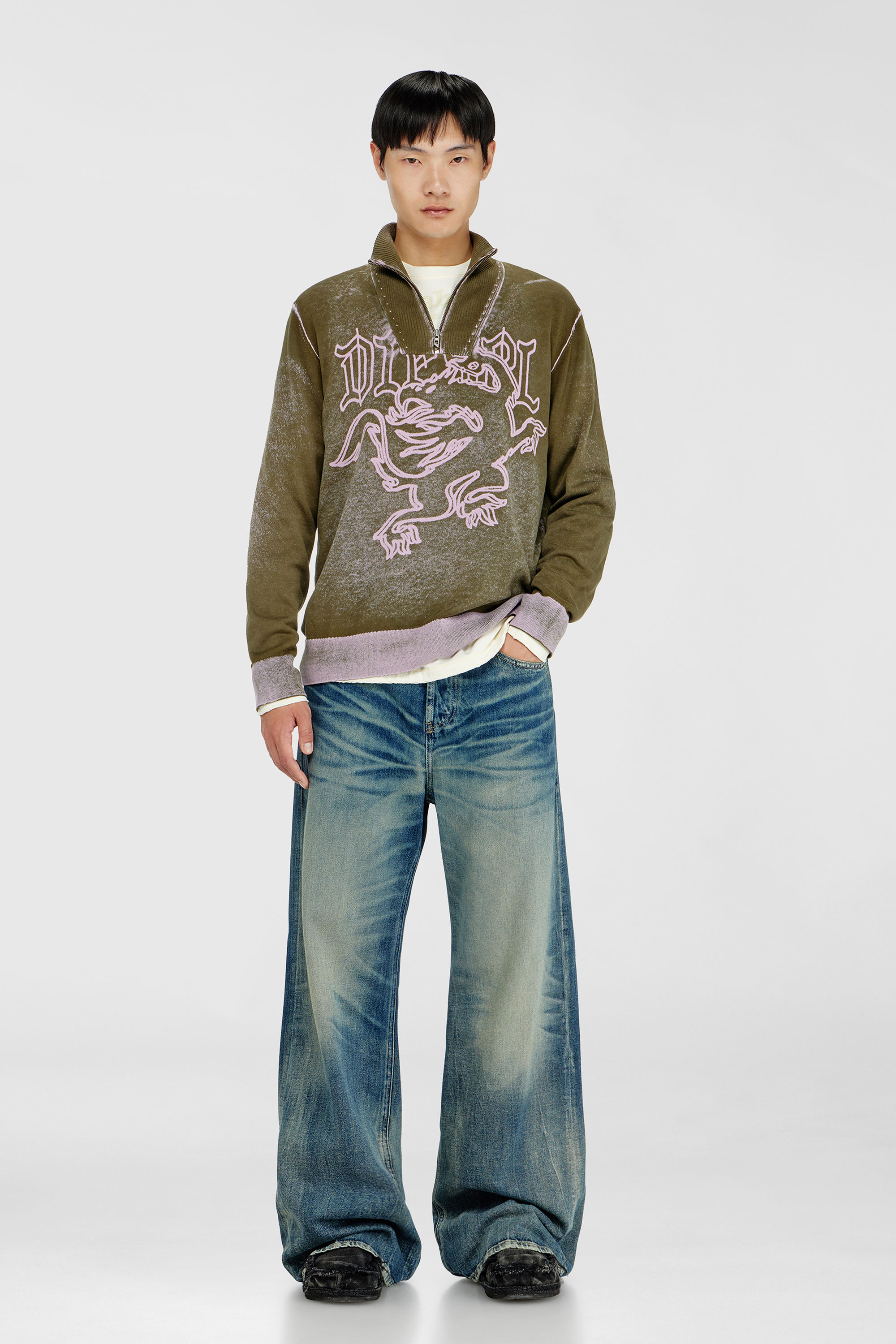 Diesel - K-LAUTARE, Man's Treated half-zip jumper with griffin motif in Military Green - 2