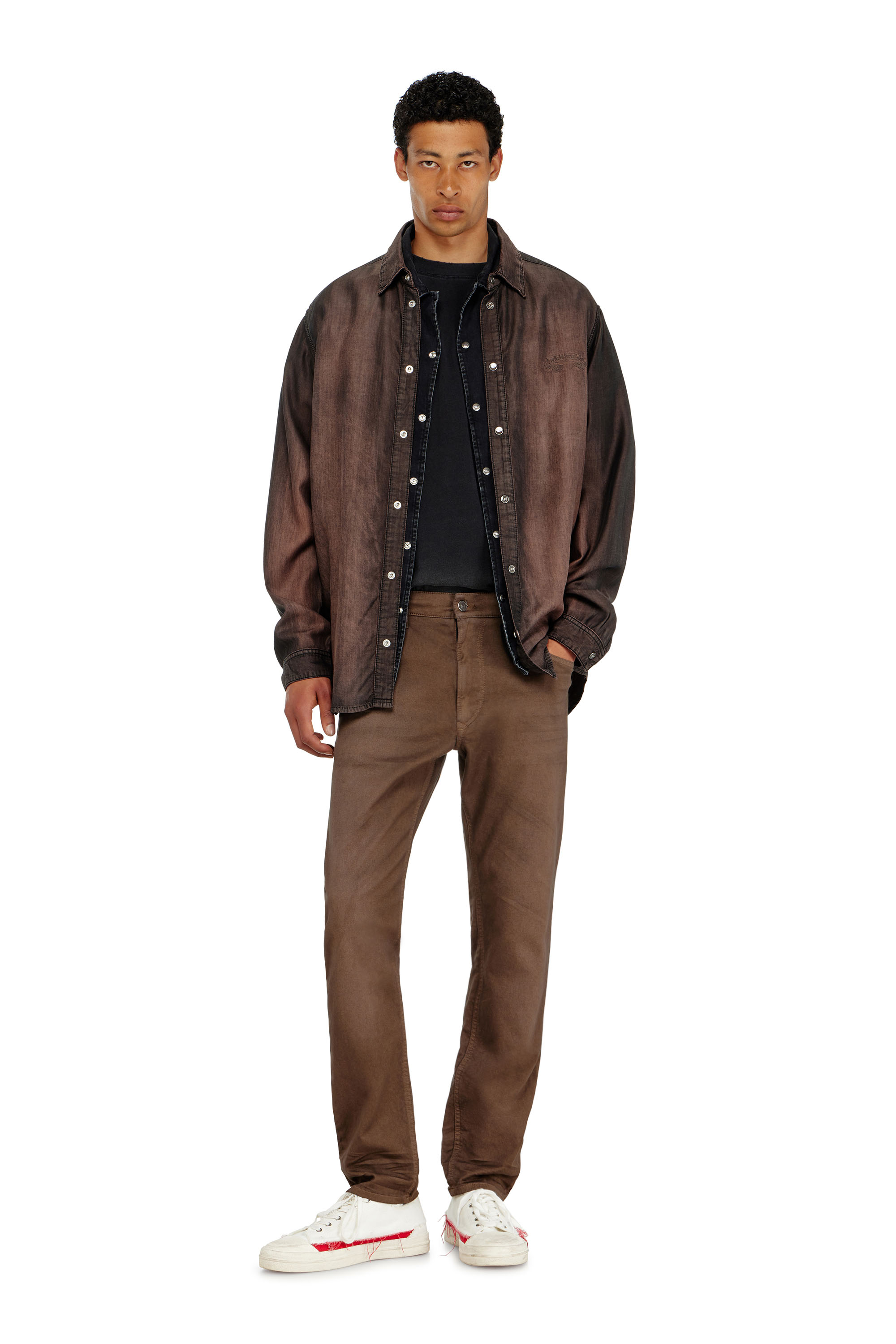 Diesel - Man's Regular 2032 D-Krooley-BW Joggjeans&reg; 0670M, Brown - 2