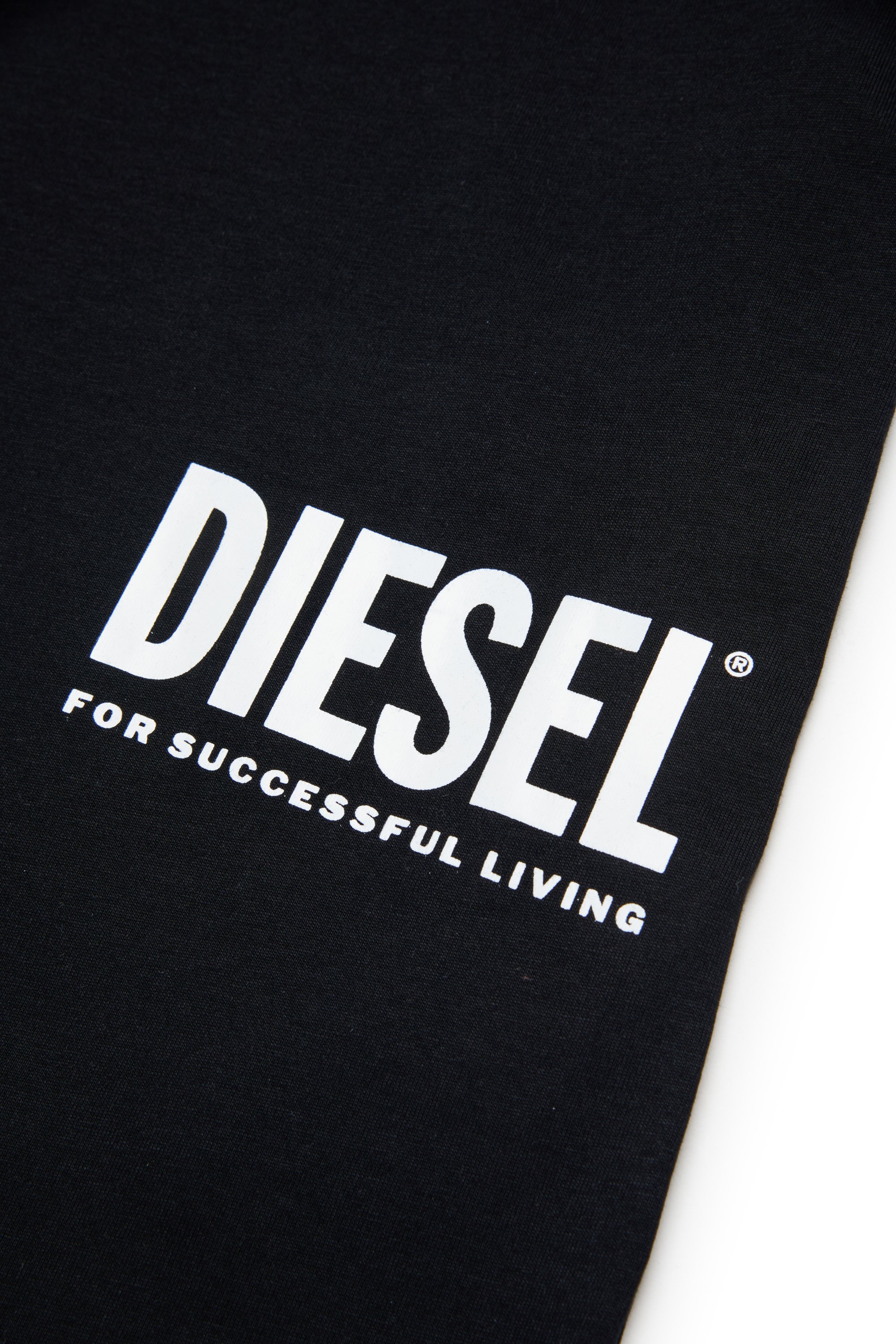 Diesel - MTFIND OVER, Man's T-shirt with Biscotto logo in Black - 4