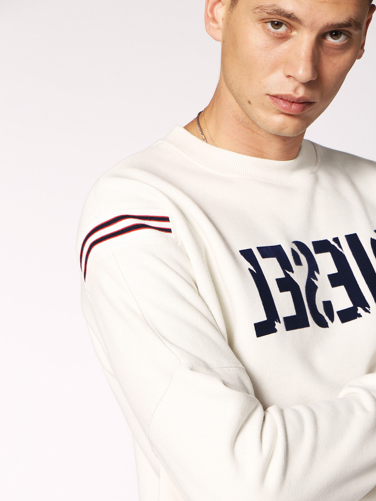 S-RADIO Men: Cotton sweatshirt with scratched logo | Diesel
