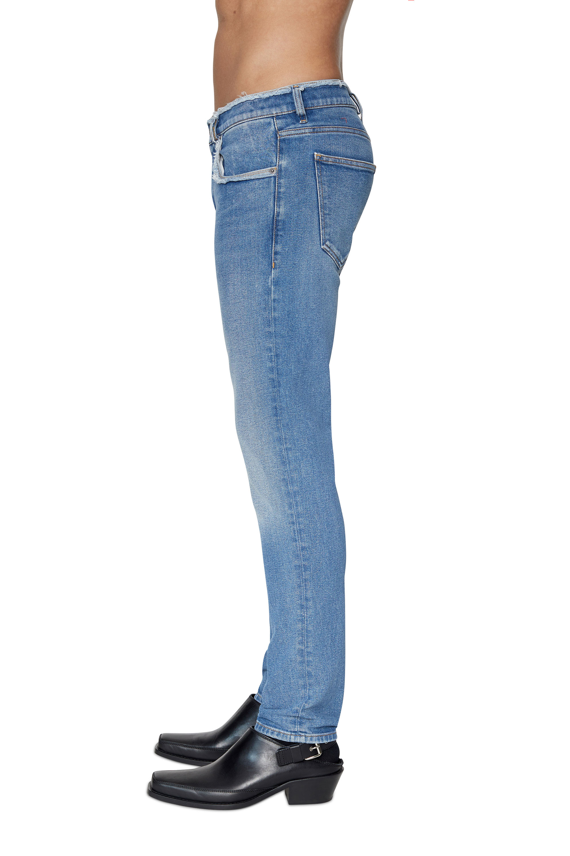 Diesel - 2019 D-Strukt 09E19 Slim Jeans, Medium blue - Image 4
