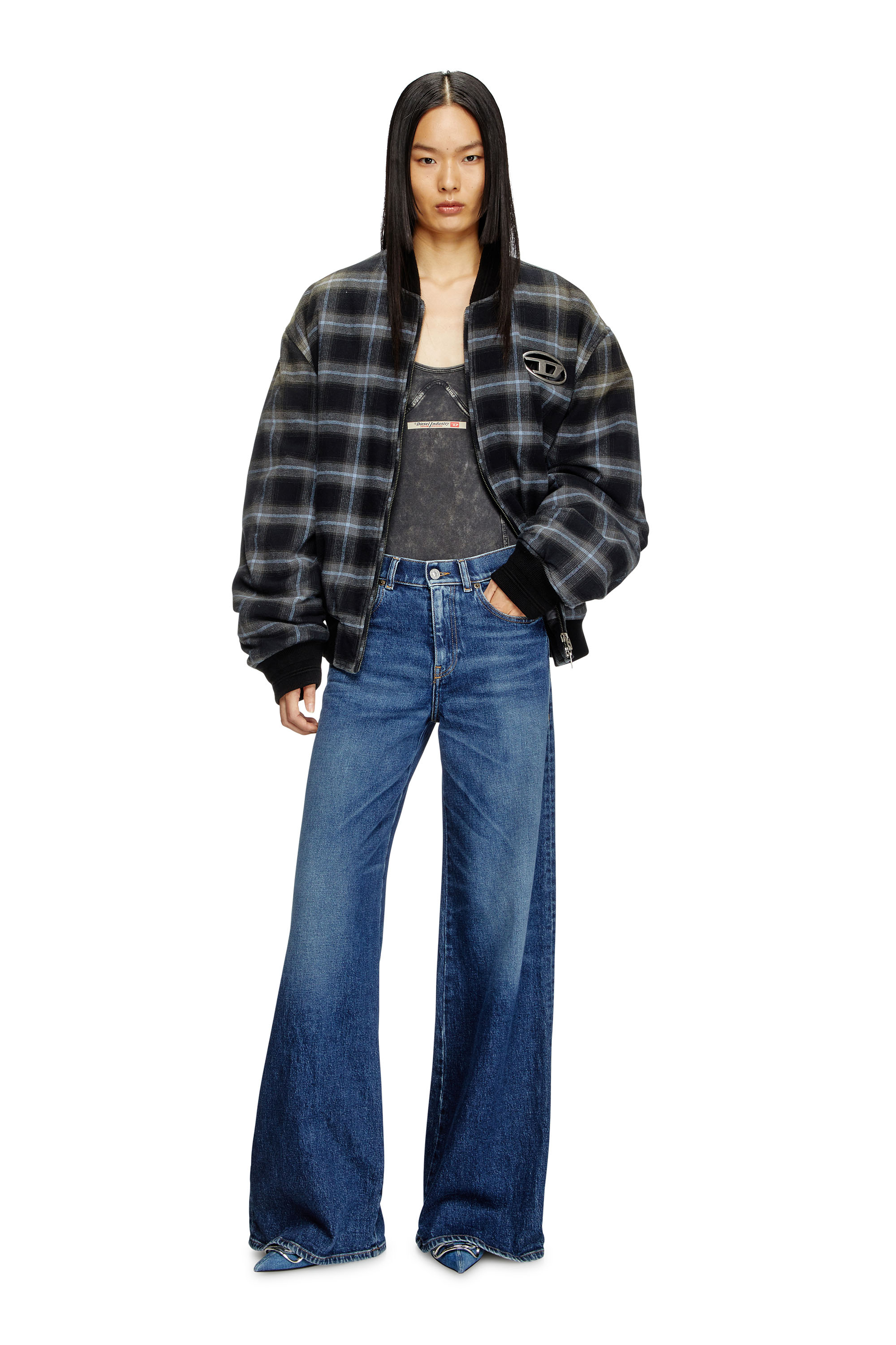 Diesel - Woman's Flare Jeans 1978 D-Akemi 09L21, Medium blue - 1
