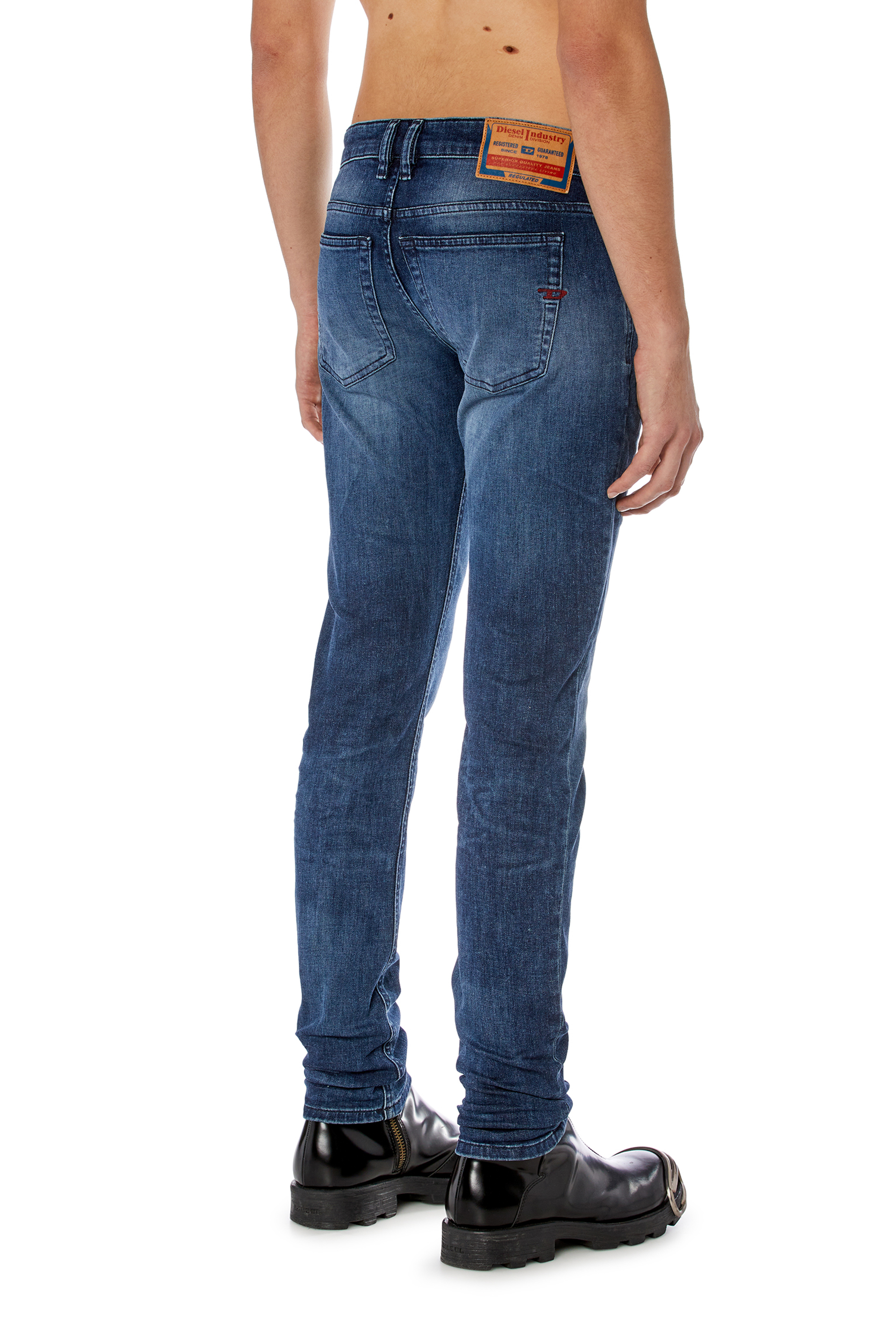 Diesel - Man's Skinny Jeans 1979 Sleenker 0GRDD, Medium blue - 2