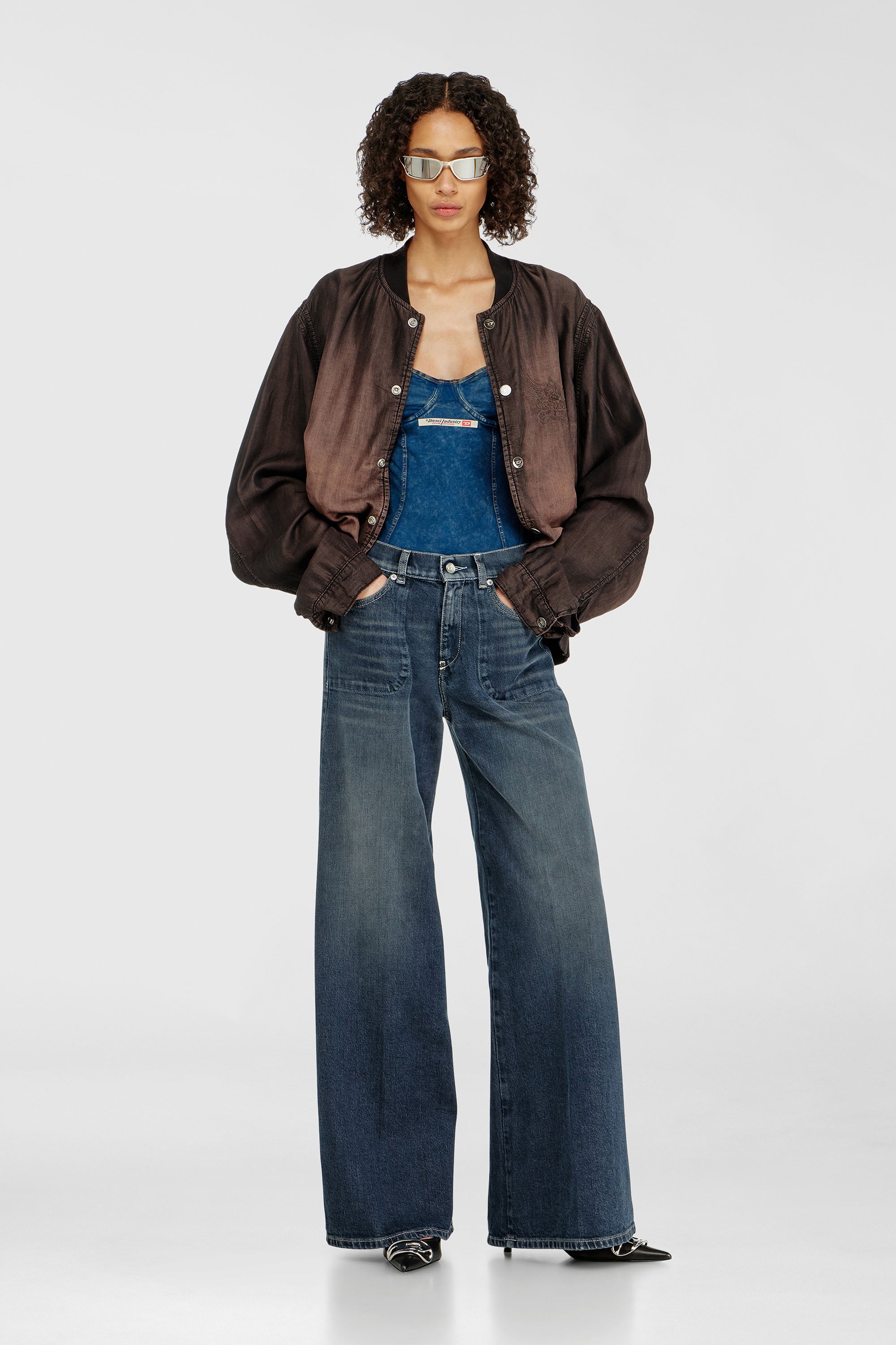 Diesel - Woman's Flare Jeans 1978 D-Akemi 007EI, Dark Blue - 2