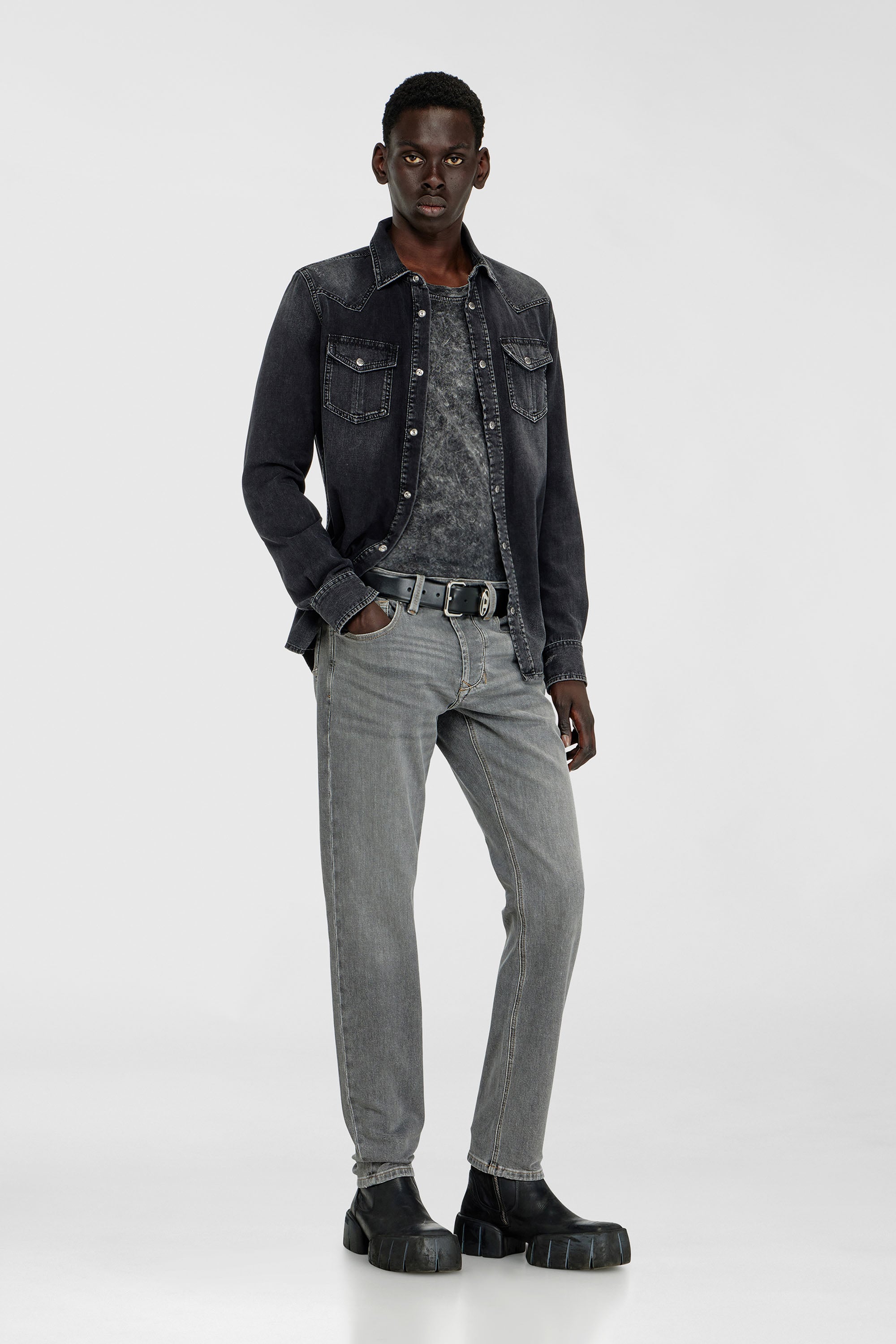 Diesel - Man's Regular Jeans 1986 Larkee-Beex 0KBBI, Grey - 1