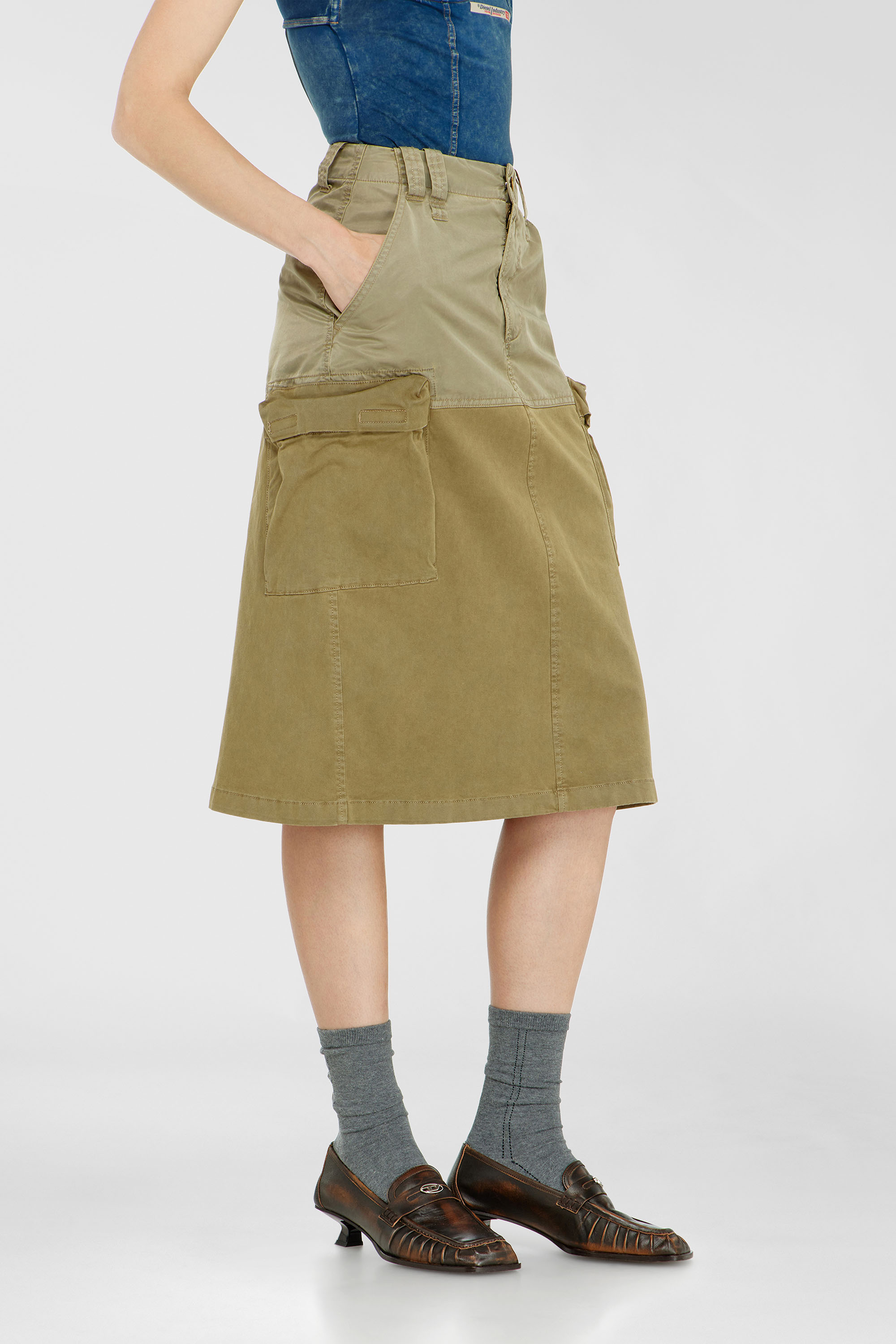 Diesel - O-DELE, Woman's Cargo midi skirt in cotton and nylon in Olive Green - 1