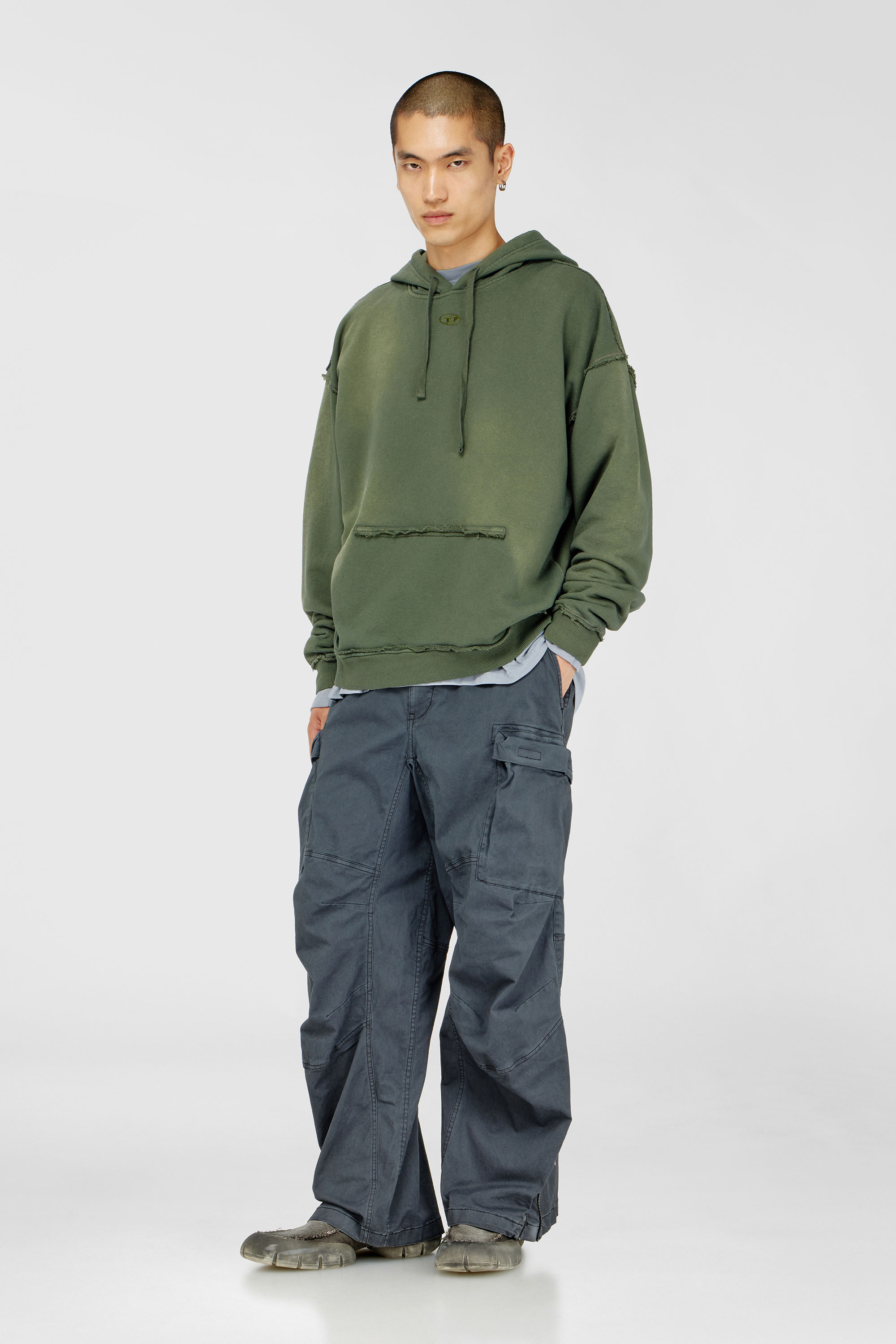 Diesel - S-POCK-HOOD, Man's Faded cotton hoodie with frayed details in Military Green - 2