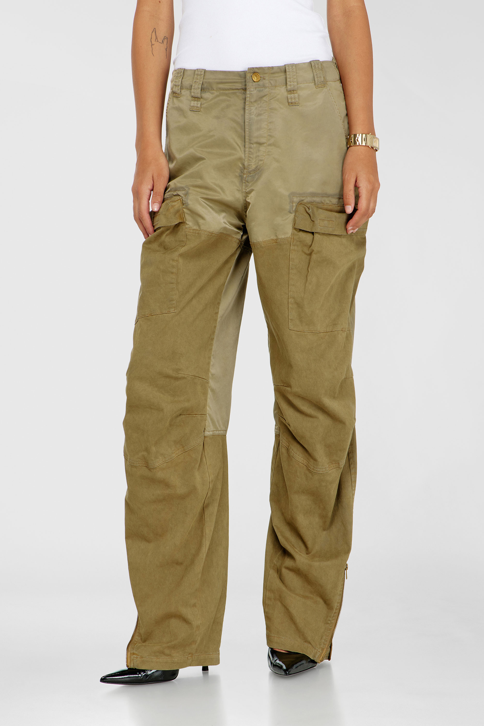 Diesel - P-ARKER, Woman's Cargo pants in cotton and nylon in Military Green - 1