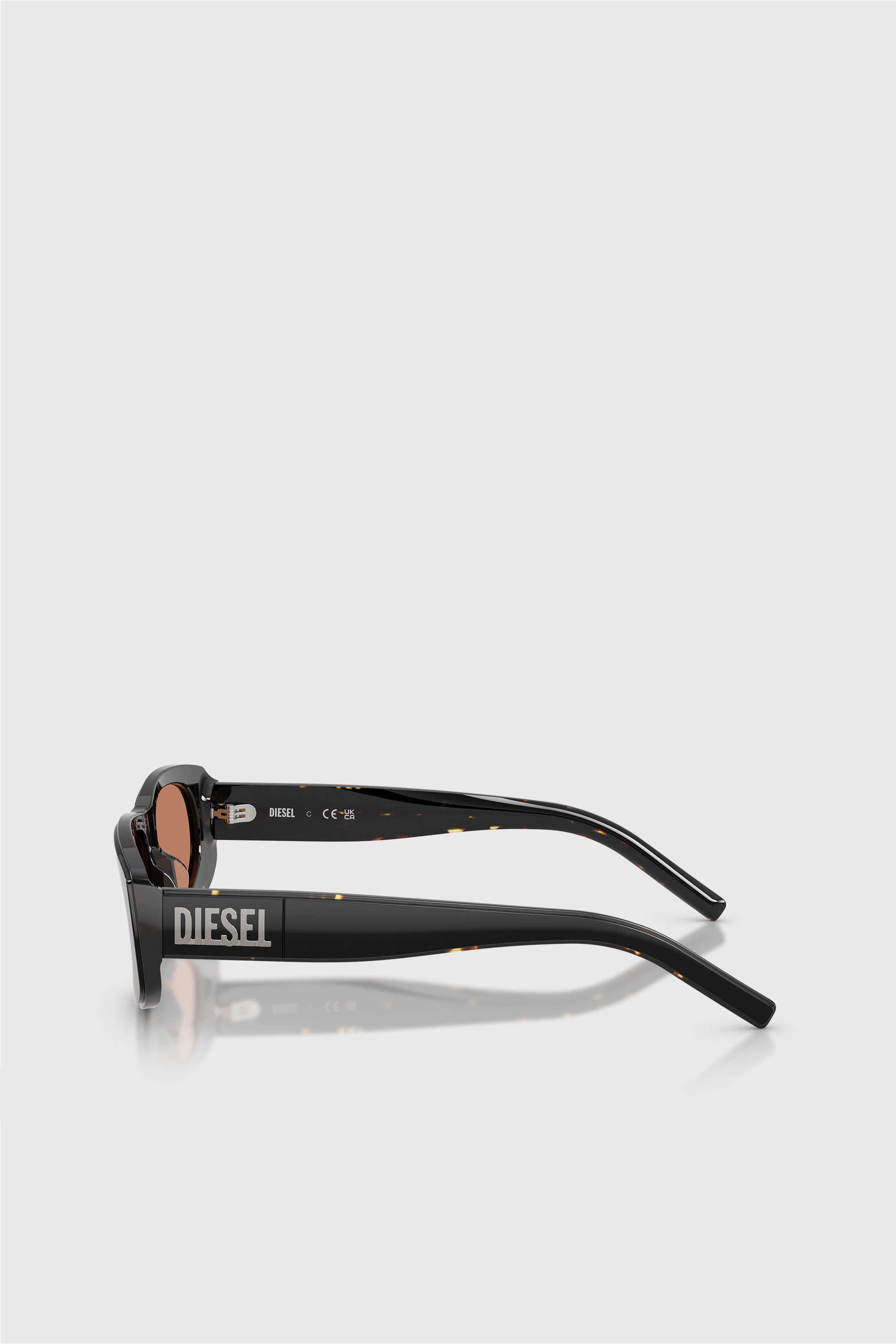 Diesel - 0DL2021U, Unisex's Geometric Sunglasses in Black/Brown - 3