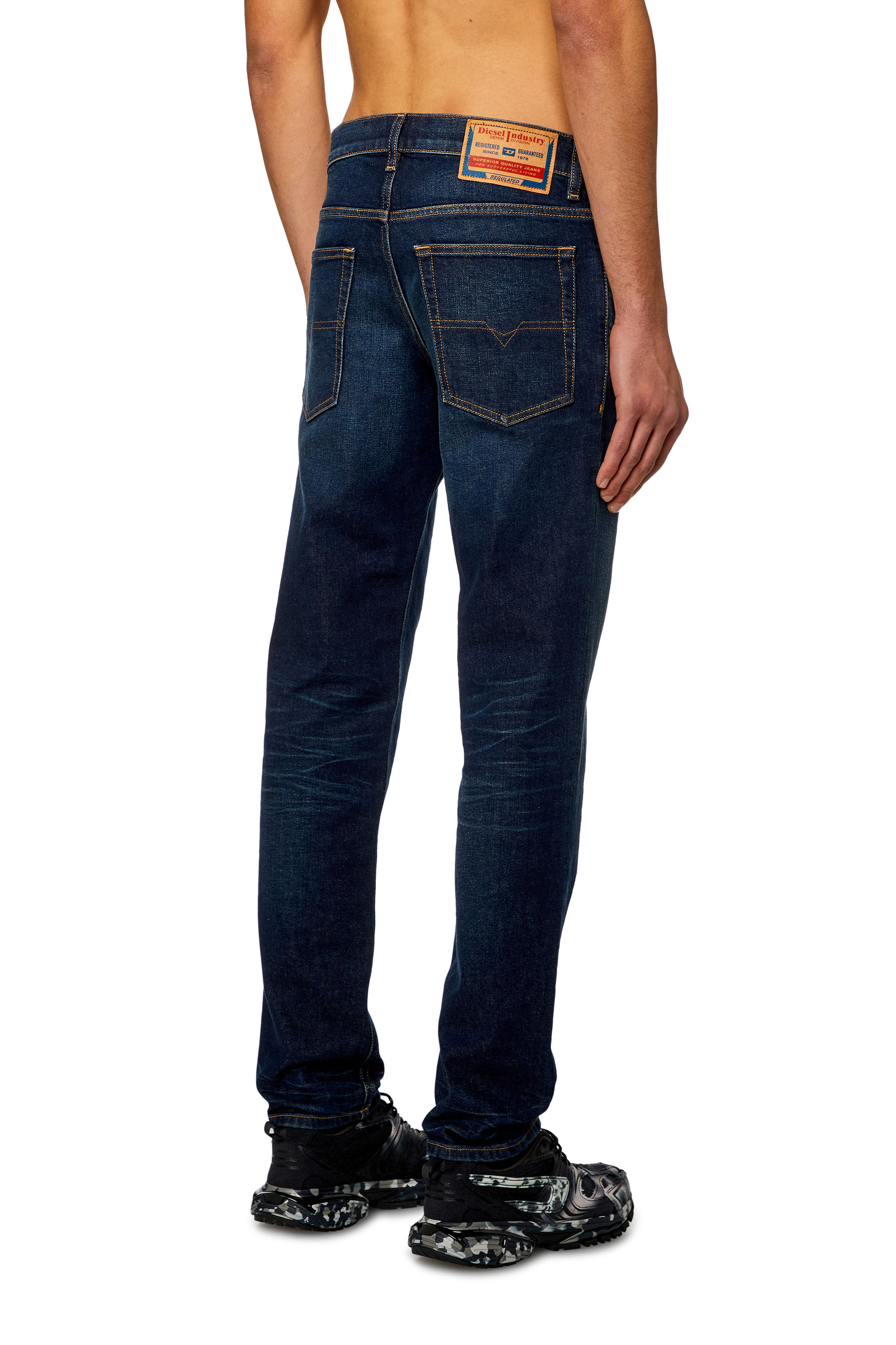 Diesel - Tapered Jeans 2023 D-Finitive 09H38, Dark Blue - Image 2