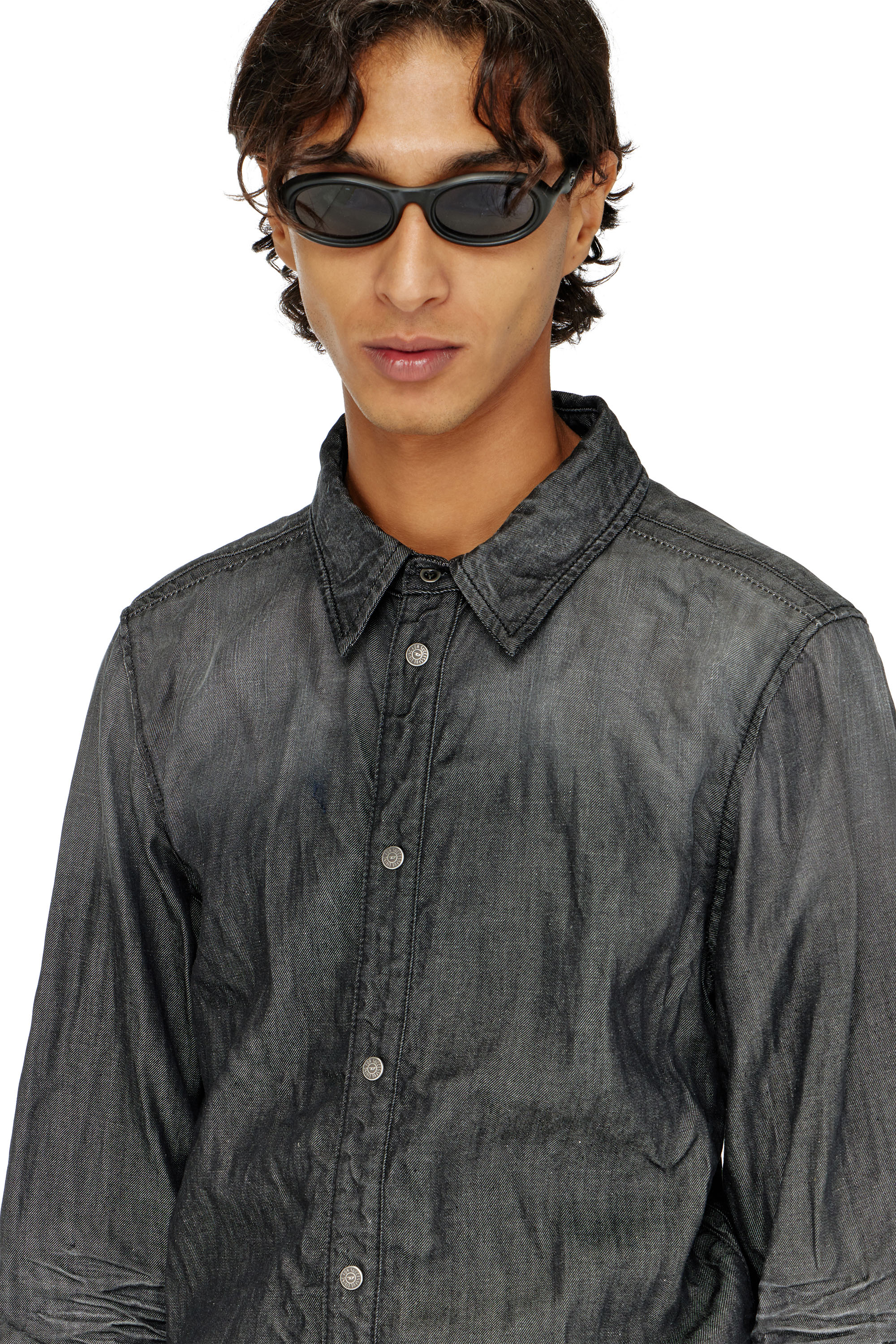 Diesel - D-SYNAR-FSJ2, Man's Shirt in creased denim in Black/Dark grey - 5